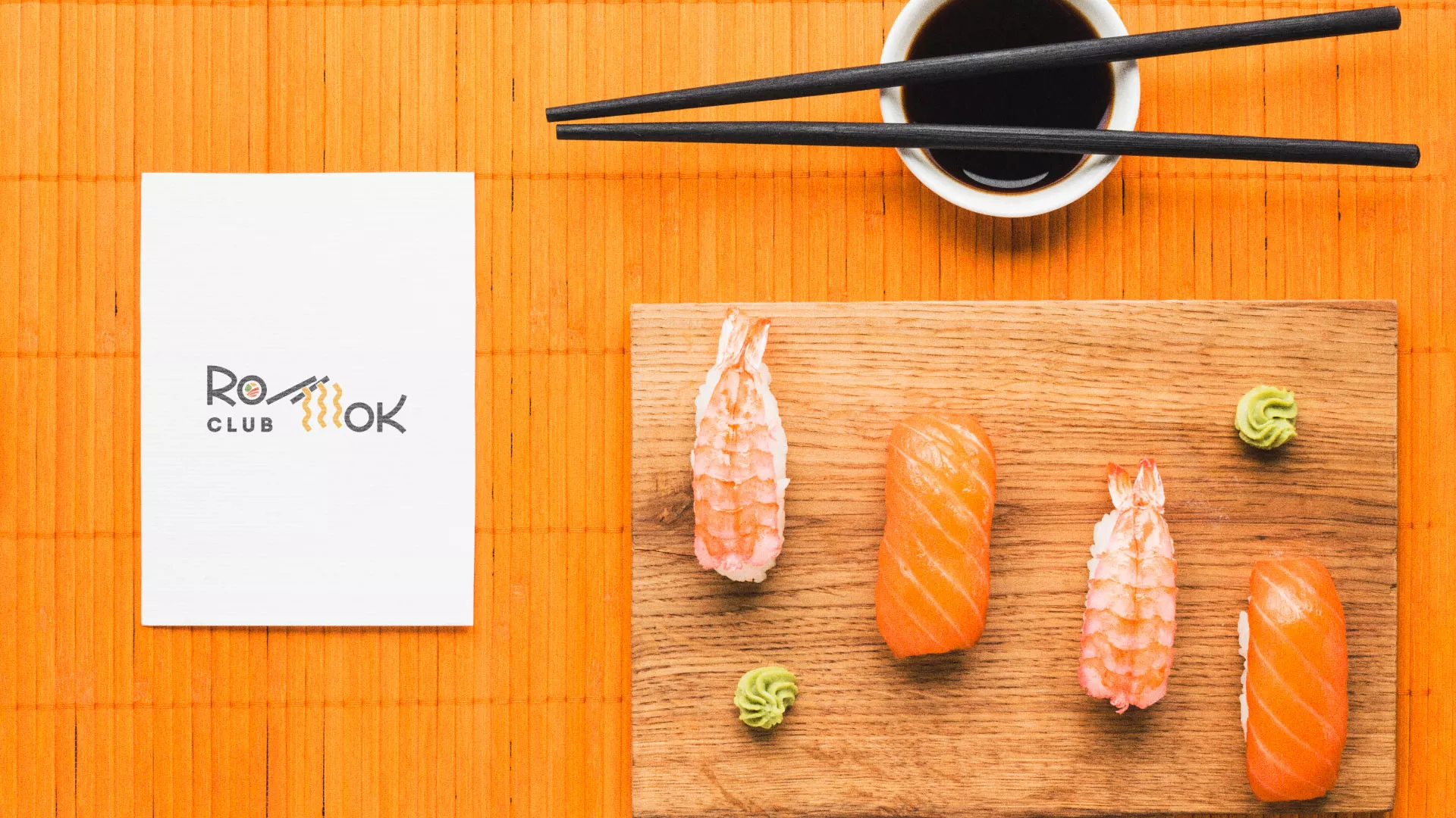 Создание логотипа суши-бара «Roll Wok Club» в Мичуринске