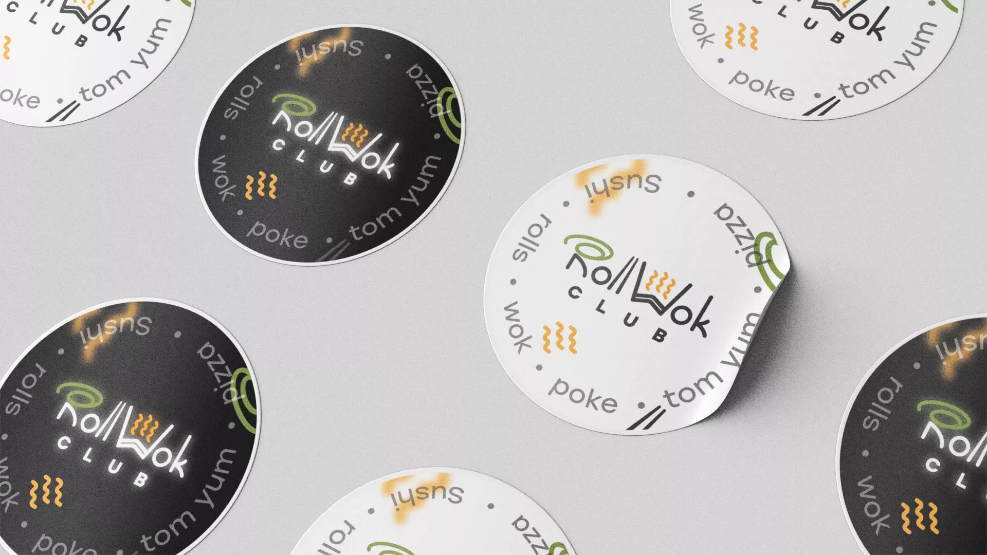 Разработка наклеек для суши-бара «Roll Wok Club» в Мичуринске